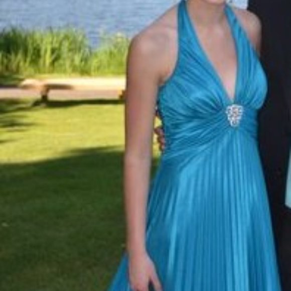 Turquoise Halter Neck Gown - Picture 6 of 7